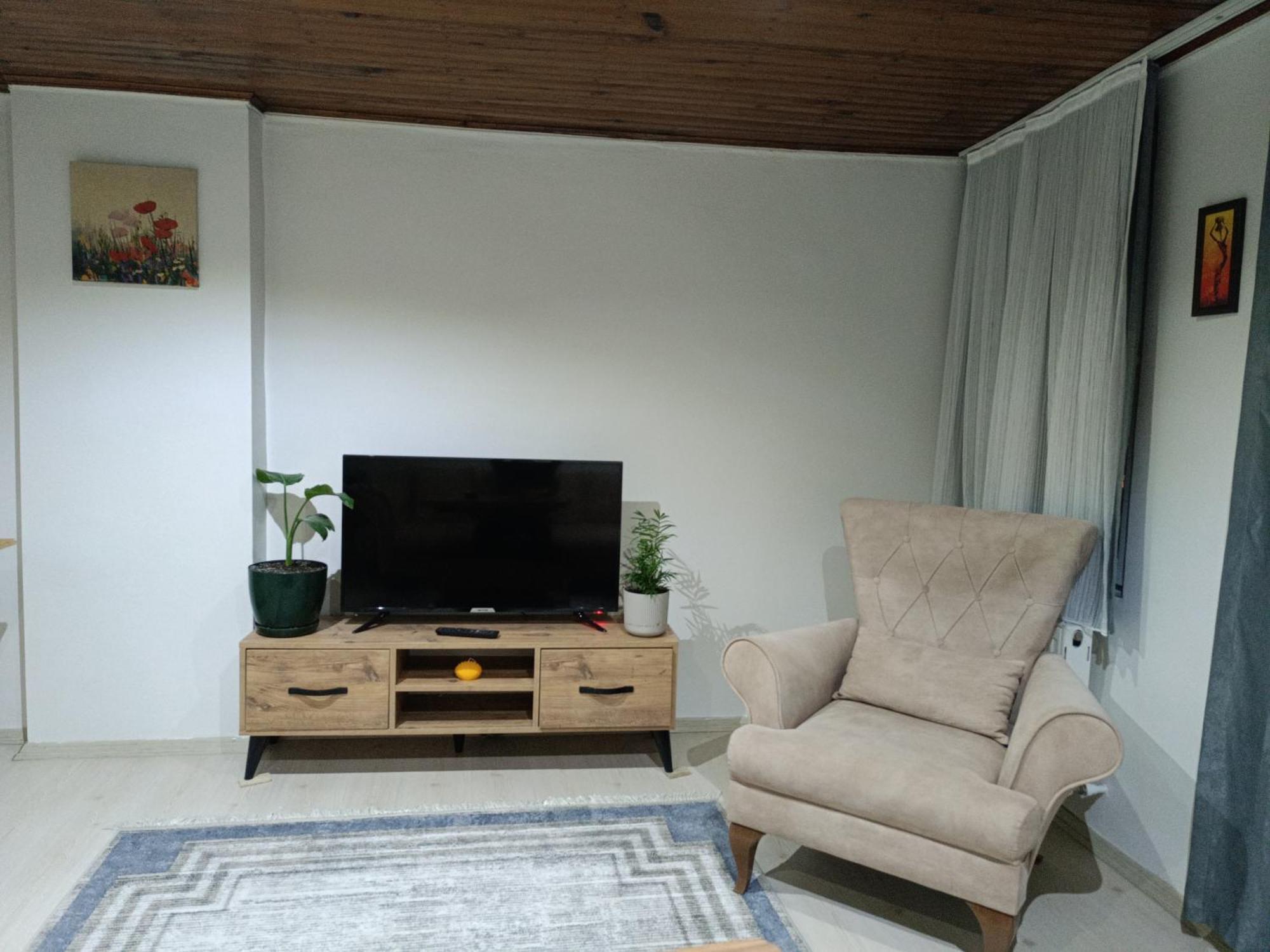 Gunes Hause Istanbul Bilik gambar